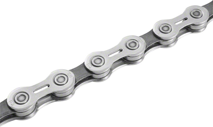 Campagnolo 11-Speed Silver Steel Chain 114 Links for Enhanced Shifting