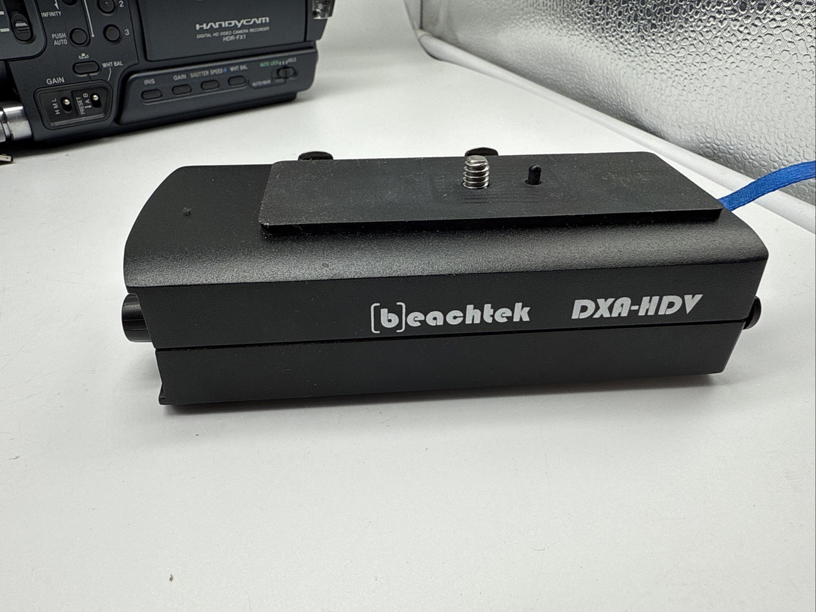 BeachTek DXA-HDV High Performance Camcorder Adapter Black 20Hz - 20kHz