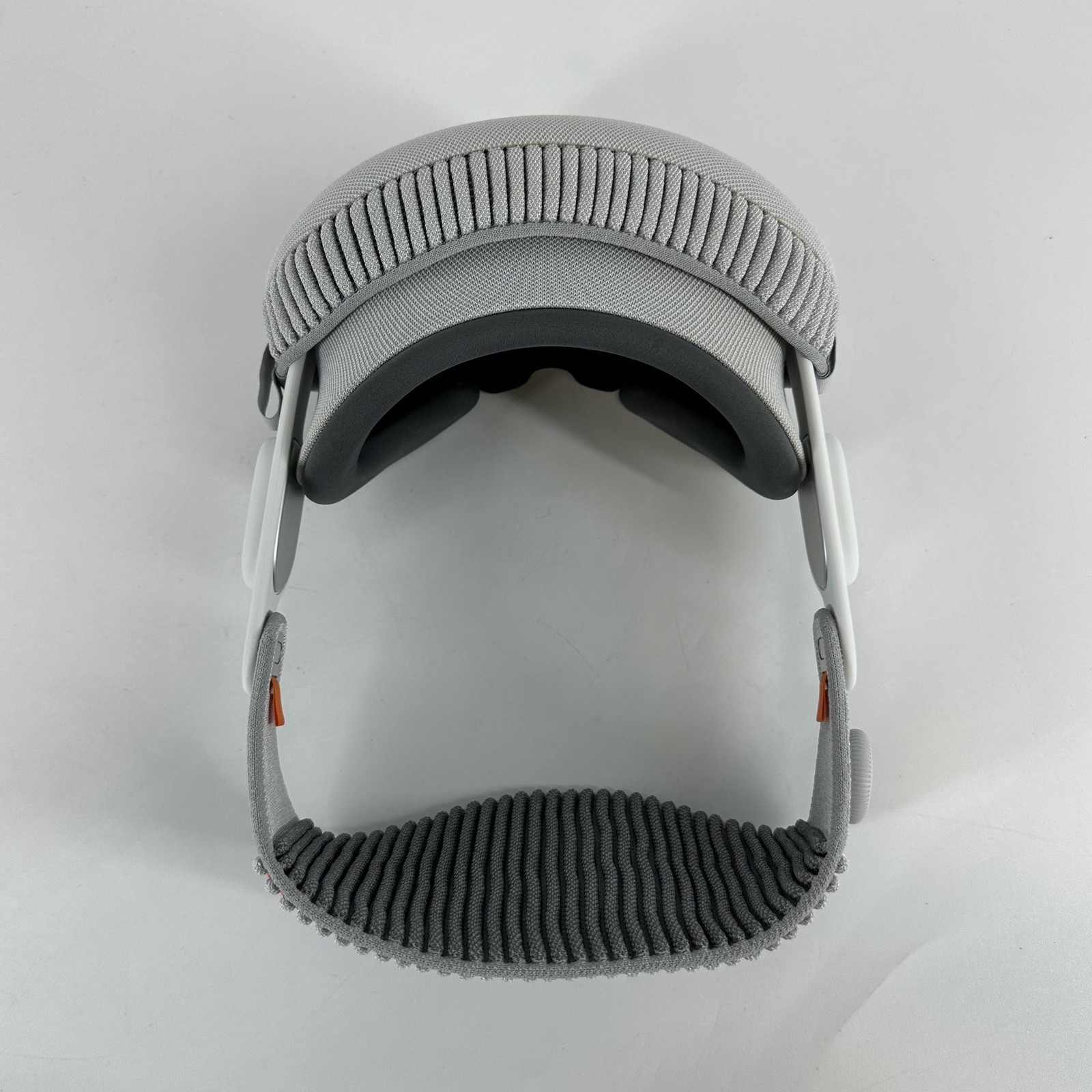 Apple Vision Pro VR Headset 1TB w/ Dual Loop Band-M - Right Audio Strap Issue