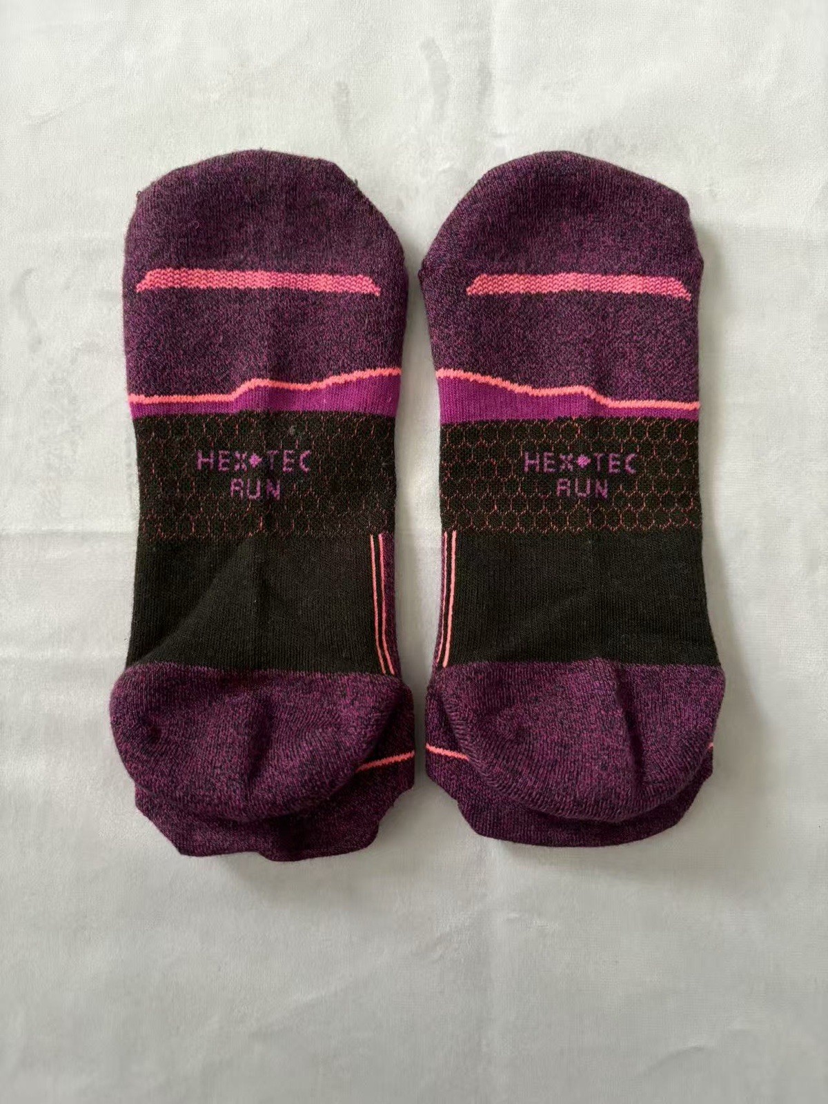 3 pairs Bombas Ankle running Socks size M