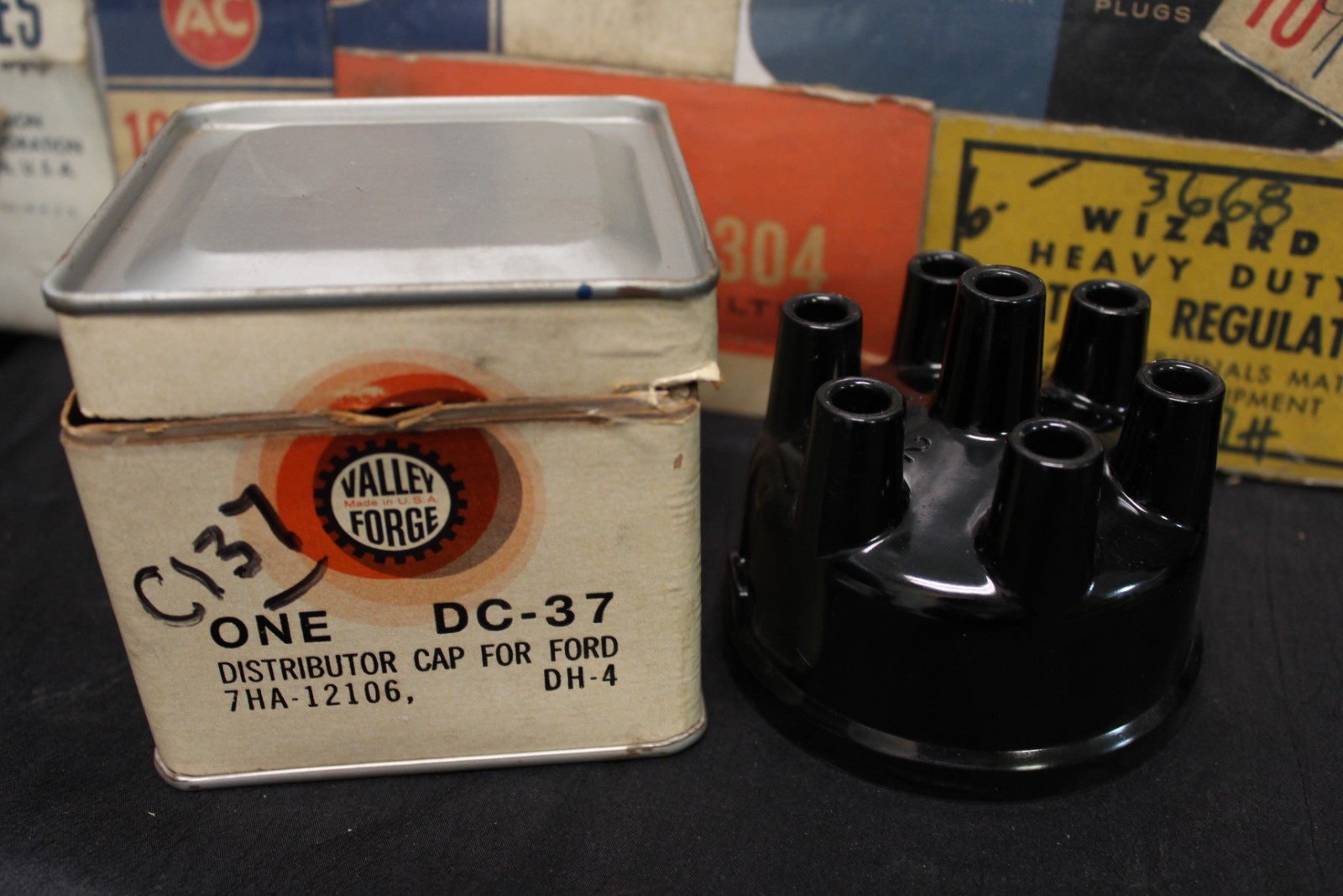 Vintage NOS (K16) Valley Forge Distributor Cap DC-37 1947 - 1974 Ford