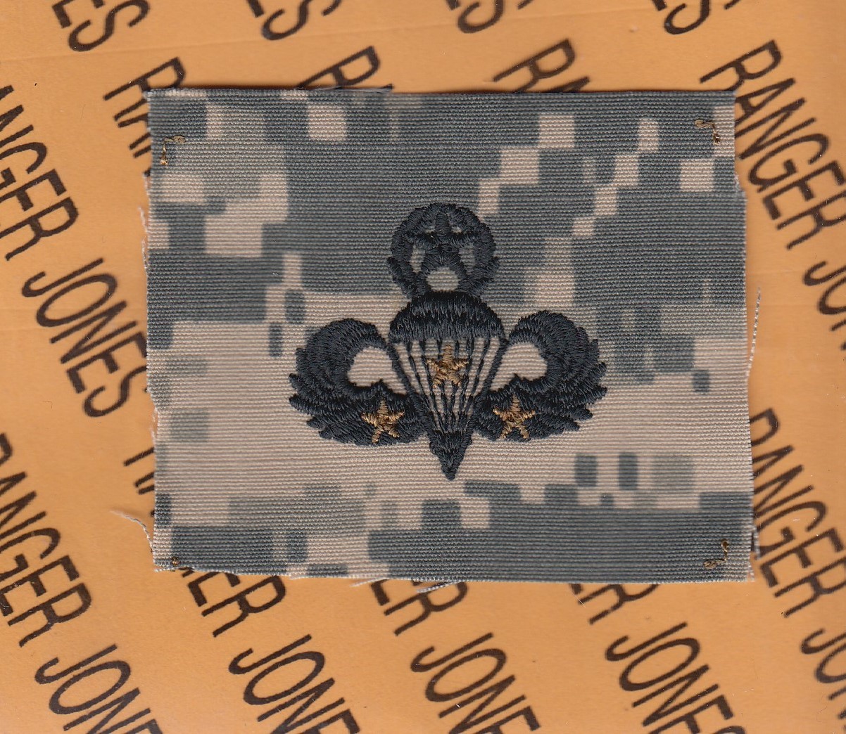 US Army Master Airborne Parachutist wing COMBAT 3 jumps ACU cloth badge patch