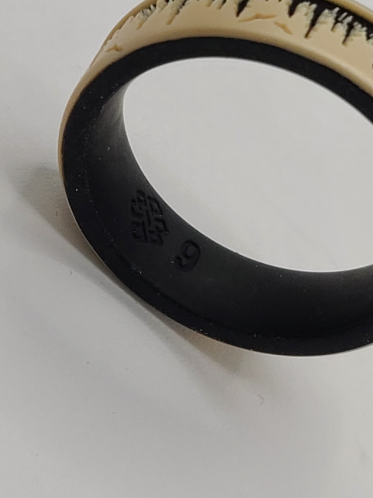 Knot Theory Engraved Mountain Silicone Ring - Dual Layer sz 9
