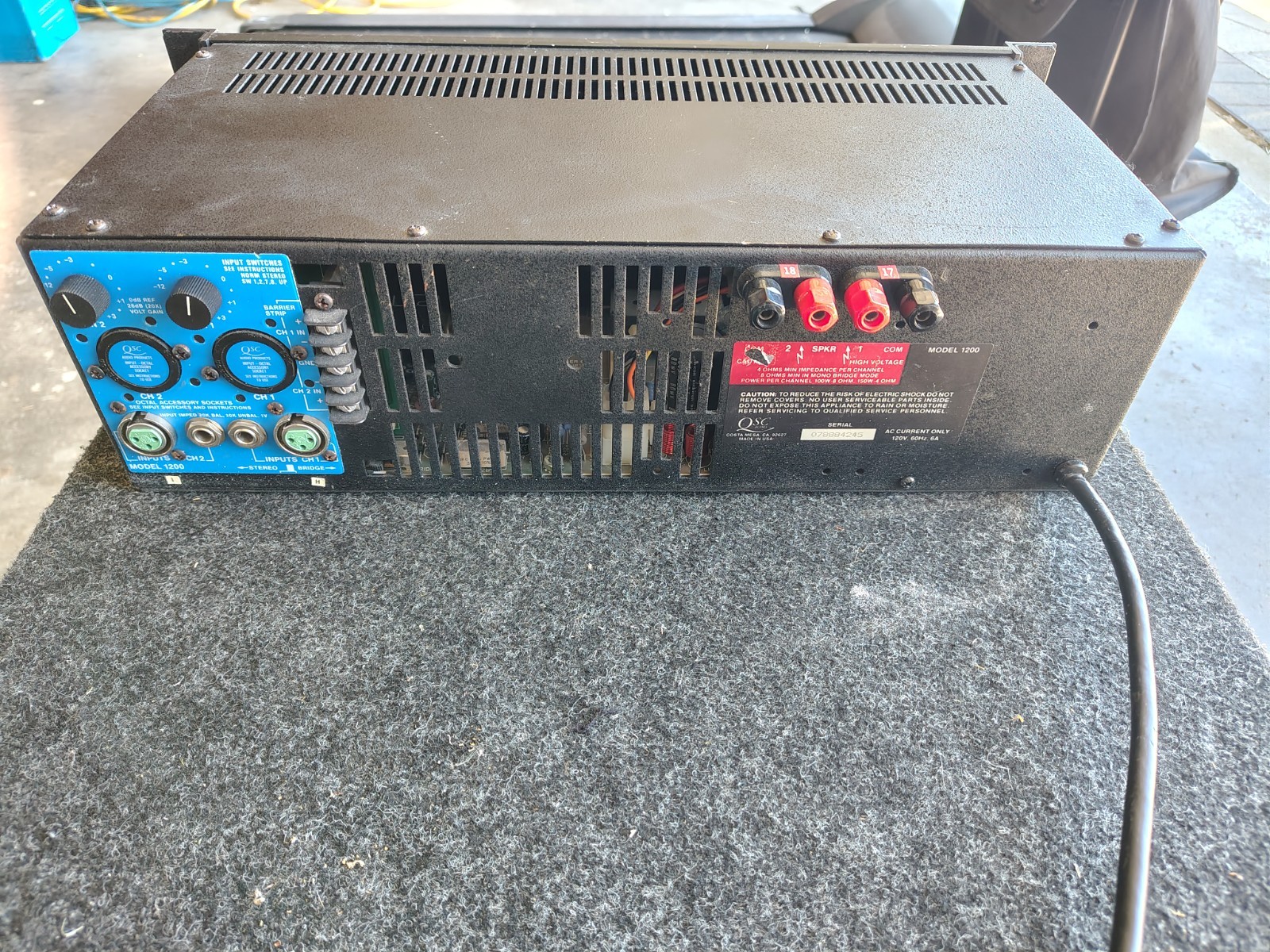 QSC Model 1200 2-Channel Power Amplifier