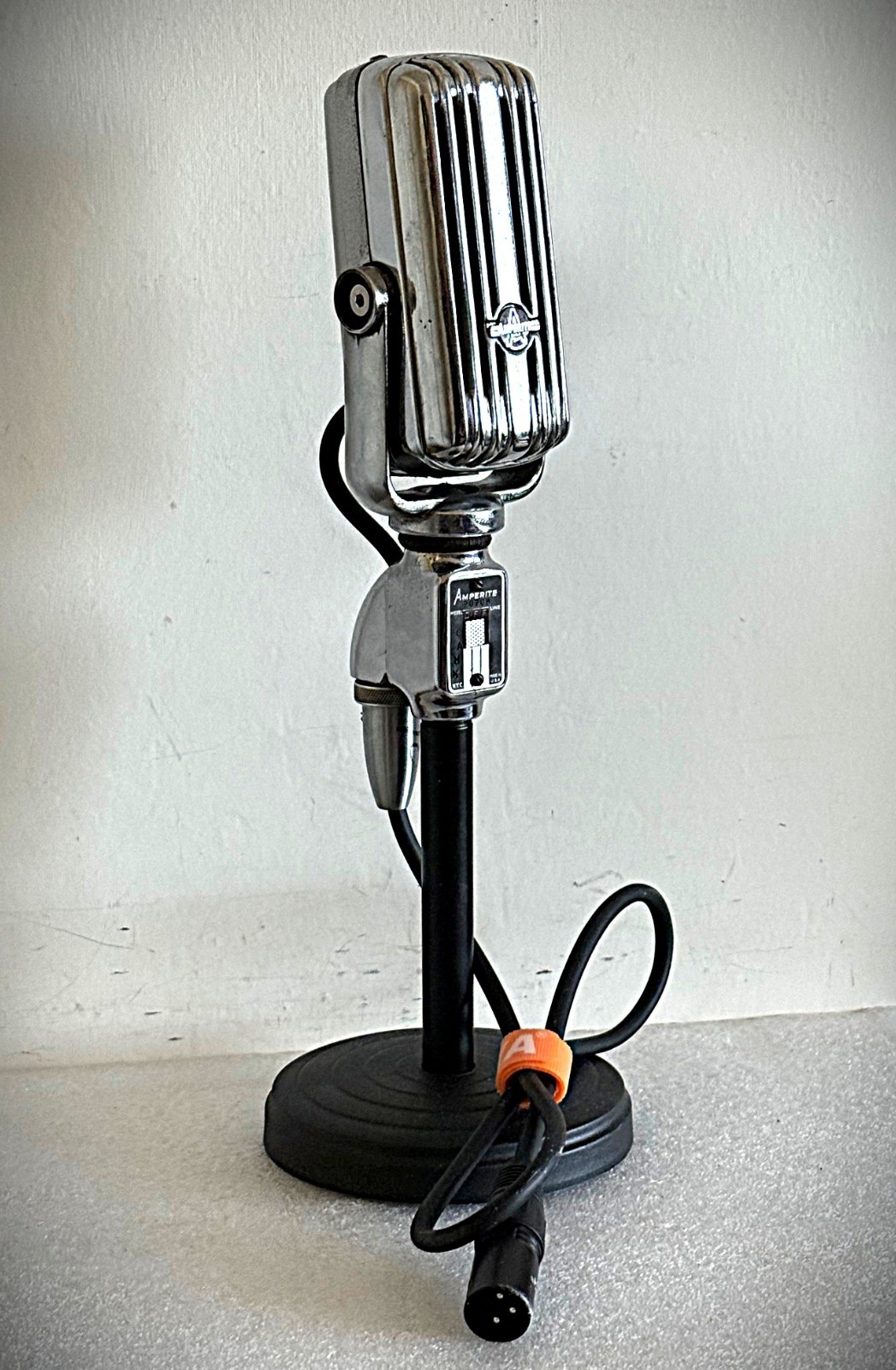 Vintage 1940's Amperite Ribbon Microphone, Model CAHK, restored, working great!