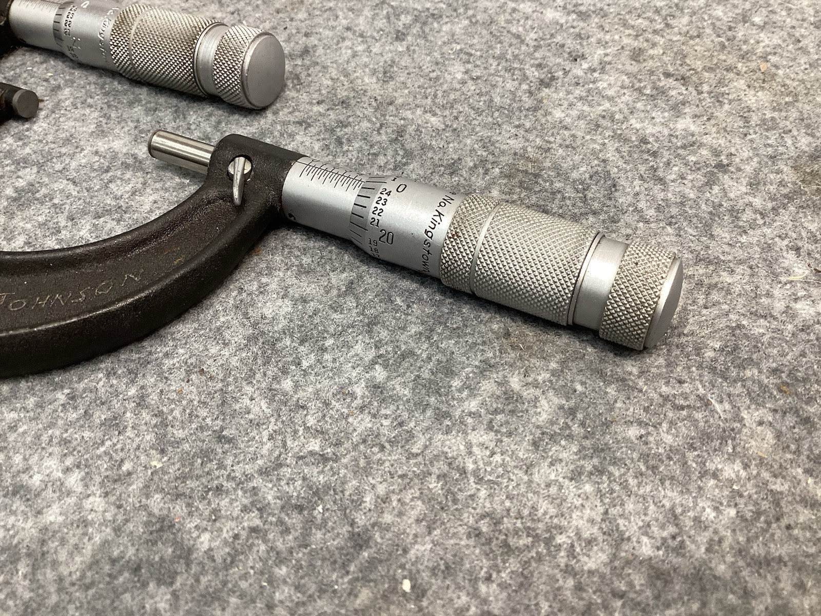 2 PC BROWN & SHARPE 0-1" & 1"-2" .001" OUTSIDE MICROMETER SET
