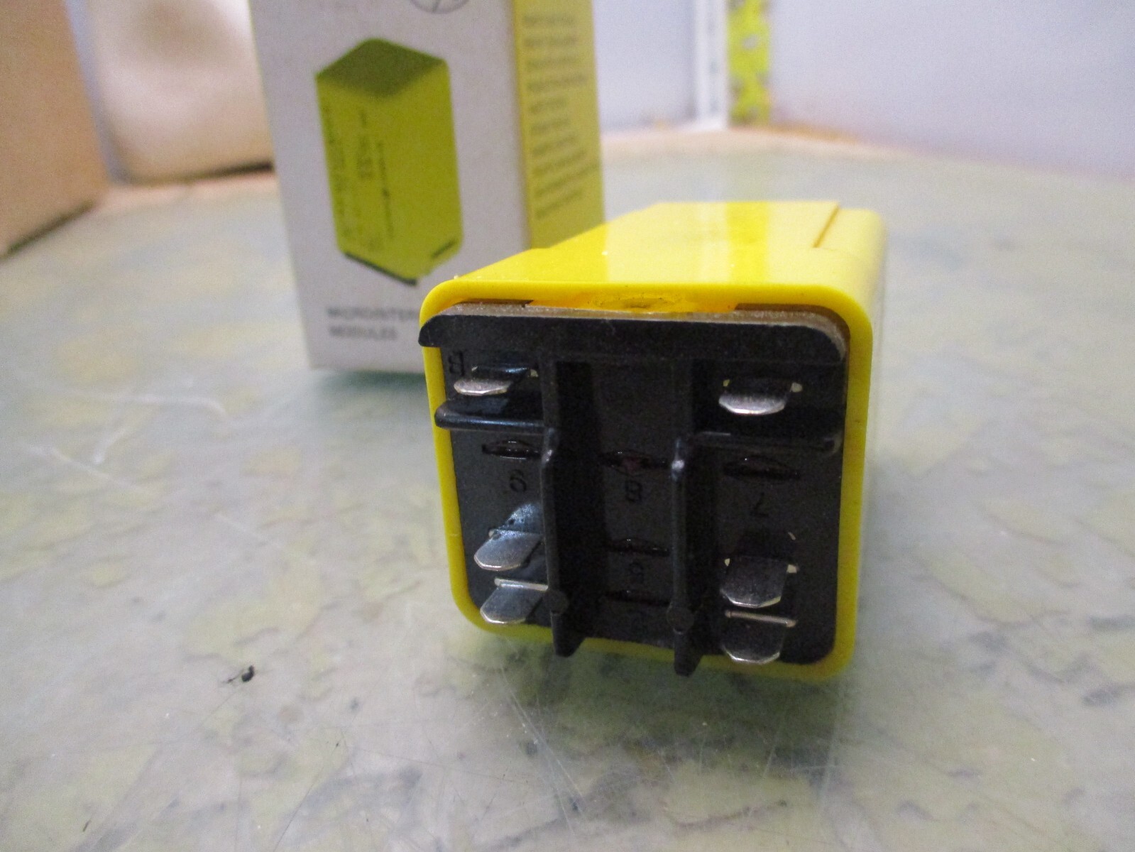 Anderson Cornelius Microinterface MI-1-615 28V Input Module [3*J-20.5]