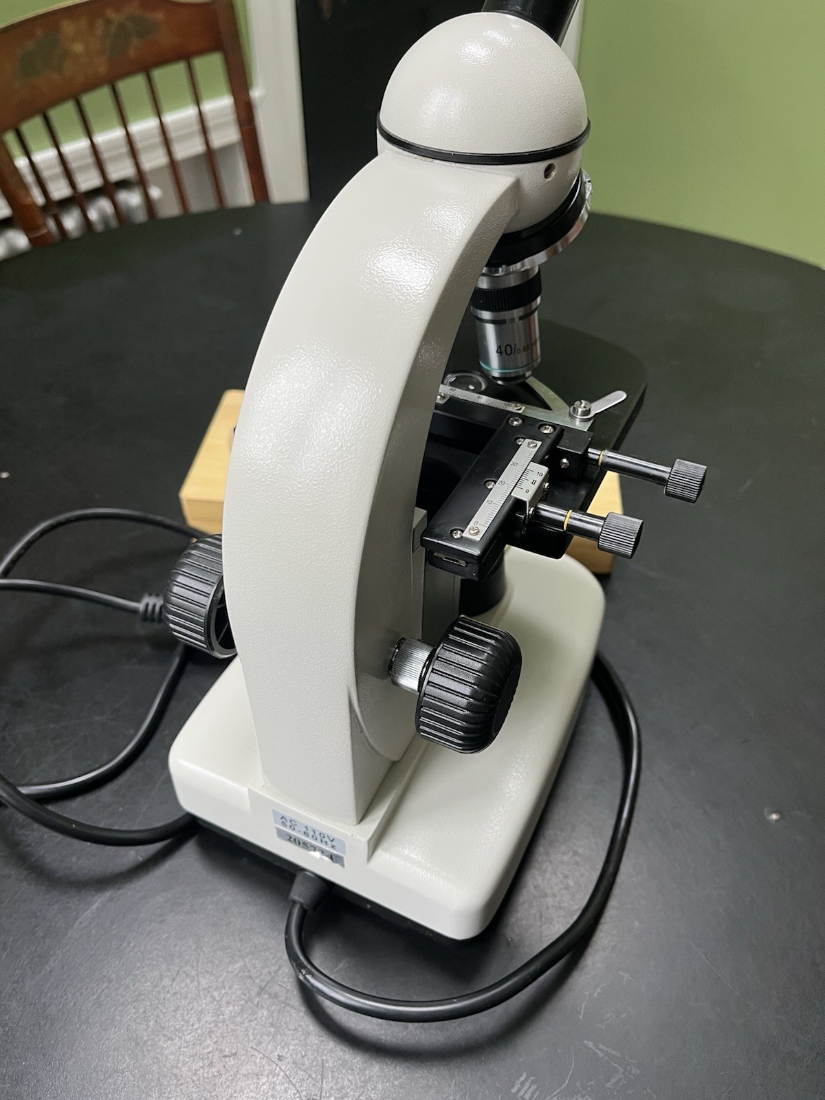 LW Scientific Explorer II Student Microscope with Specimen Slides