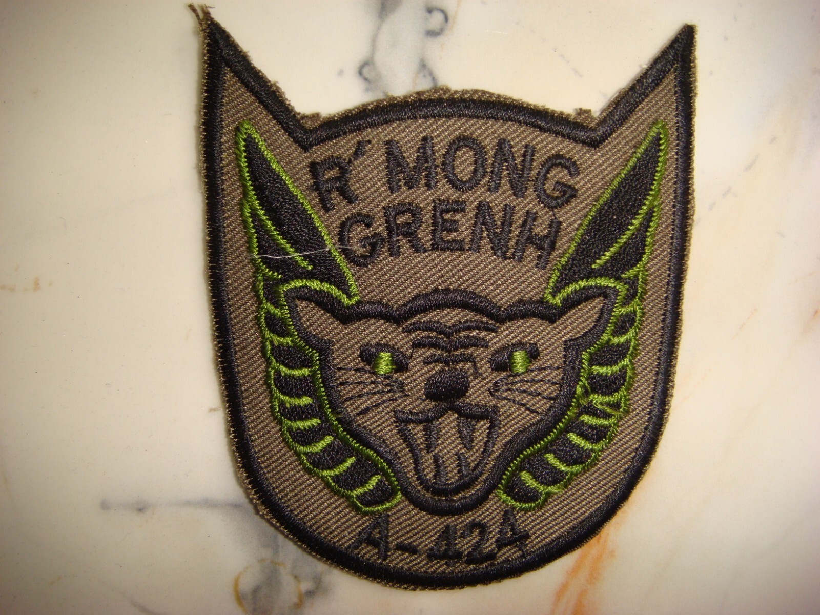 US 5th SFGrp ARVN R'MONG GRENH A-424 , VIETNAM WAR PATCH