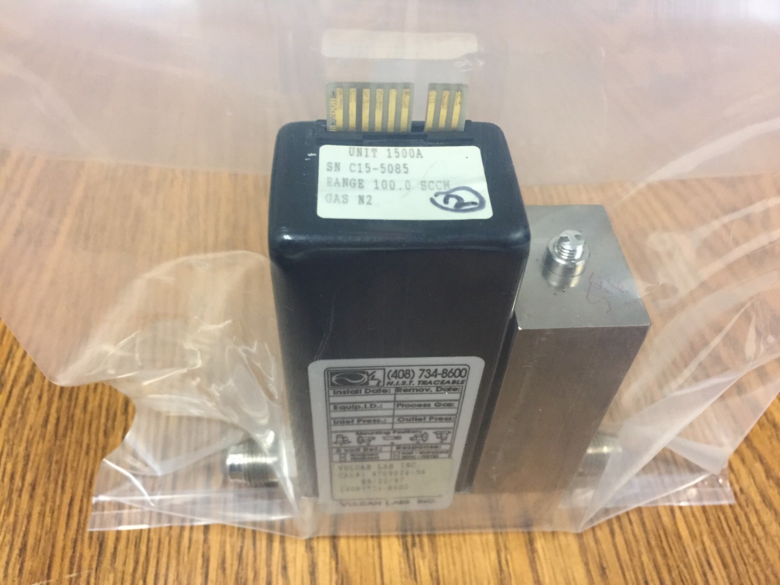 Unit Instruments UFC-1500A, Range 200 SCCM, Gas N2 500 PSI Mass Flow Controller