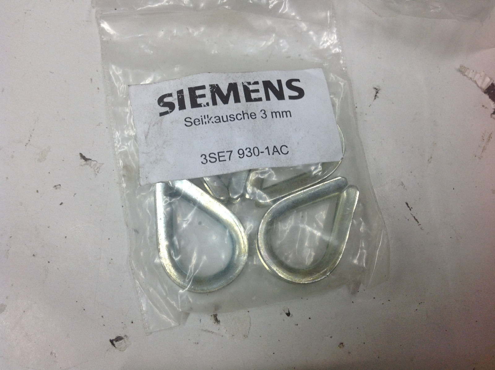 4 Pack - Siemens 3SE7 930-1AC  Cable Operated Switch ROPE EYE.   NEW IN BAG