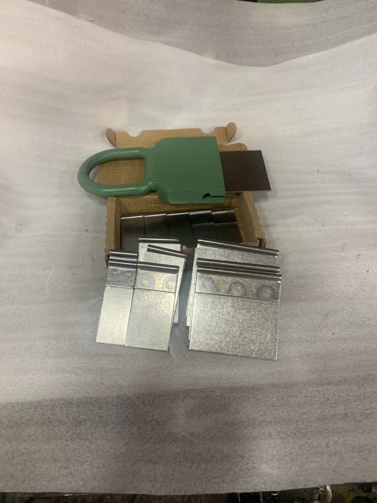 Auto Body Mo-Clamp 0805 Tac-N-Pull 20pc and Clamp Weld and Pull Plate Kit