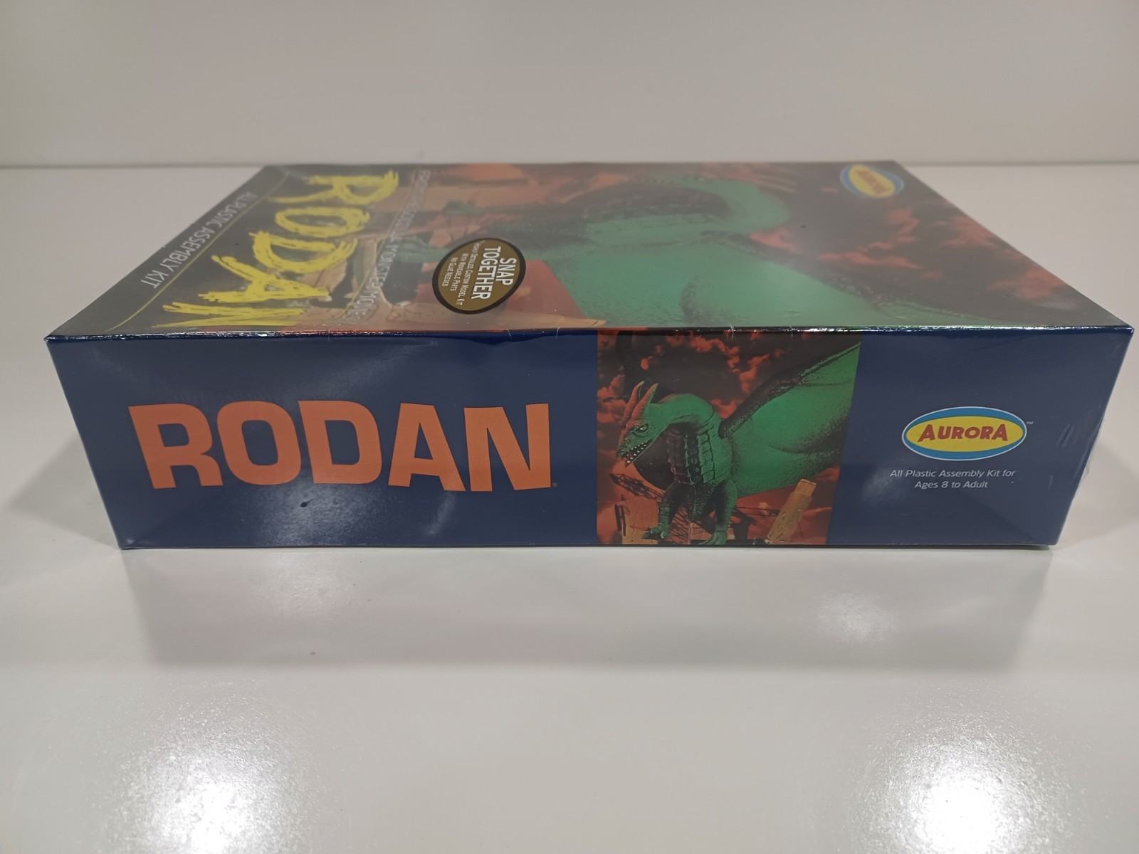 PLAYING MANTIS (AURORA) #6801 RODAN