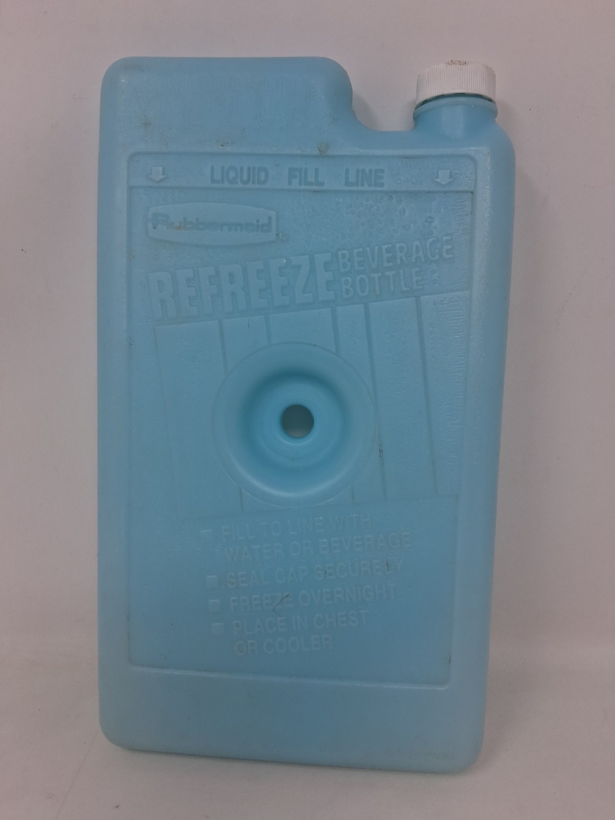 Rubbermaid Refreeze Beverage Bottle Ice Pack Screw-In Cap Part 8281  NO SCREW!!!
