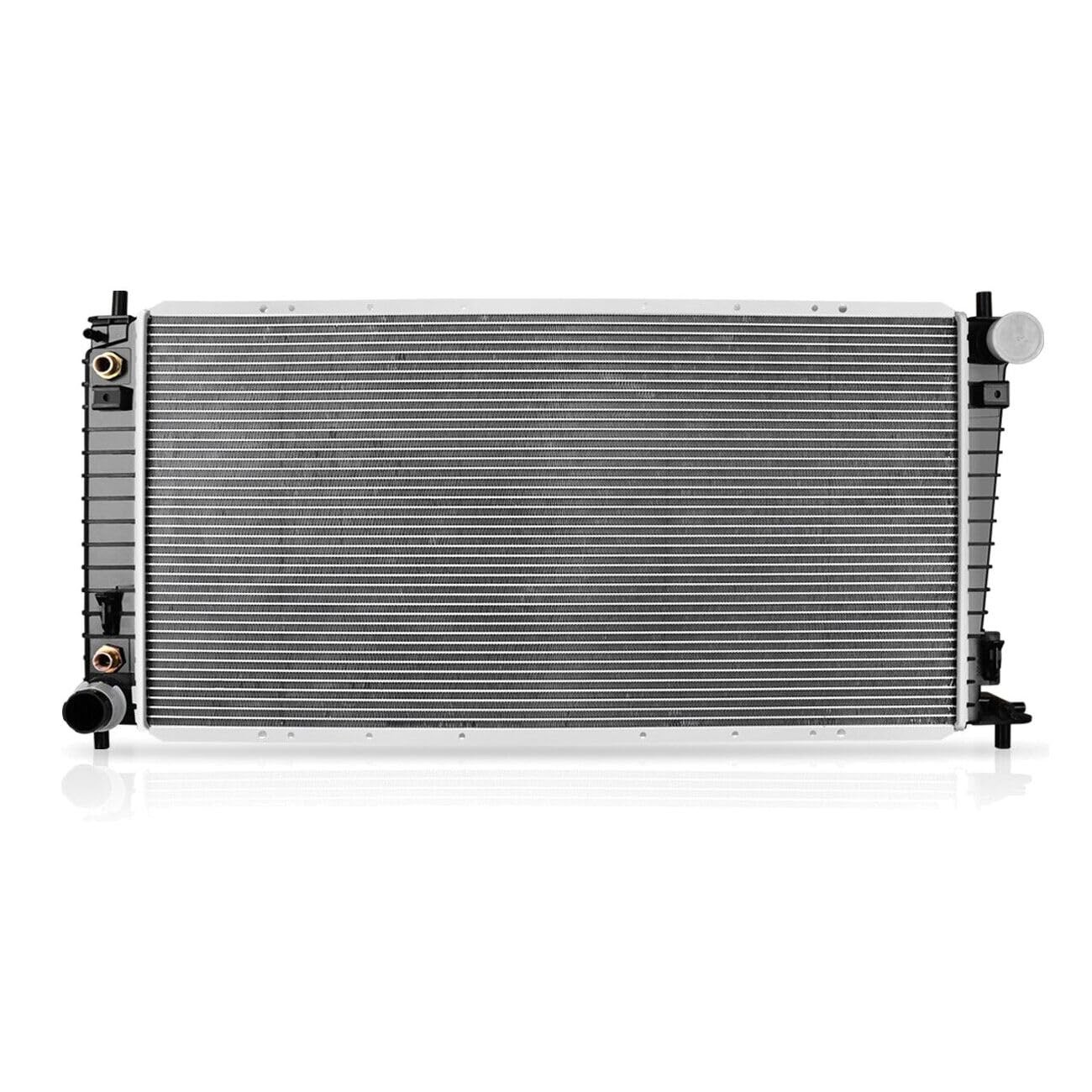 Radiator for 4.2L 4.6L 5.4L w/o Tow Package Transmission Oil Cooler XL1Z8005AA