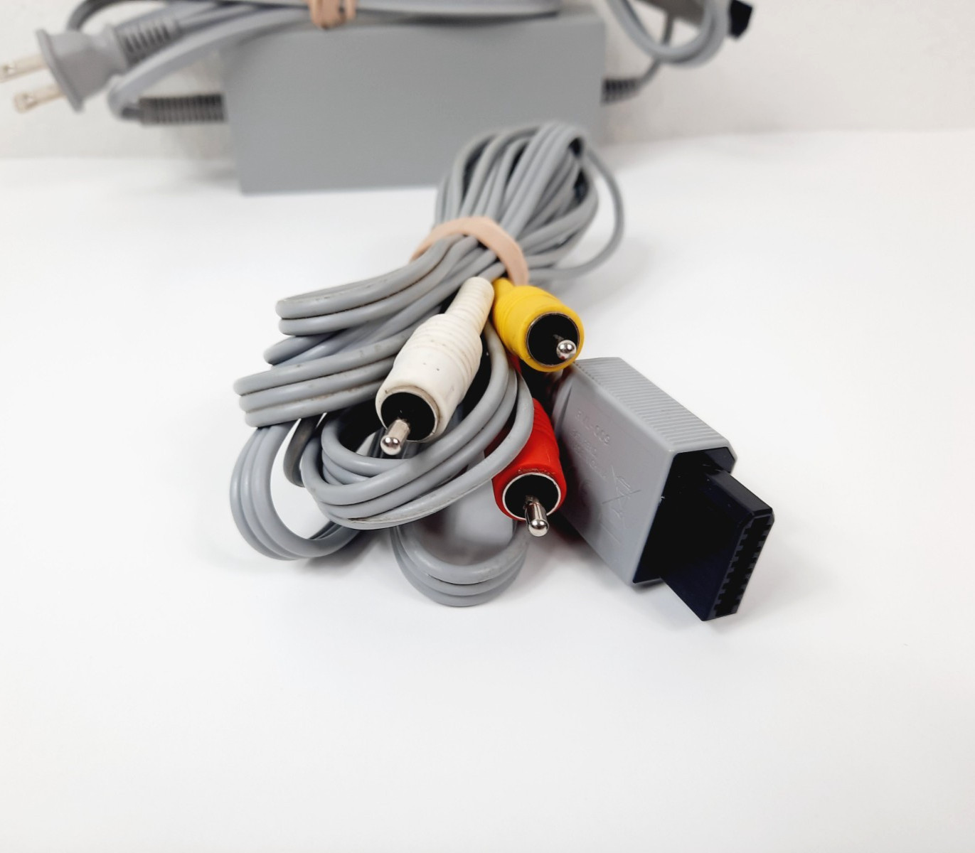 Genuine OEM Nintendo Wii Cable Bundle: AC Adapter, AV Cable & Sensor Bar -Tested