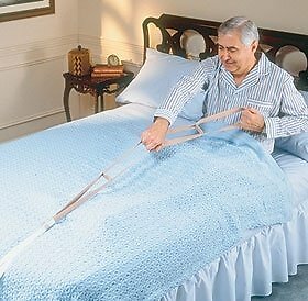Kinsman Bed Pull-Up