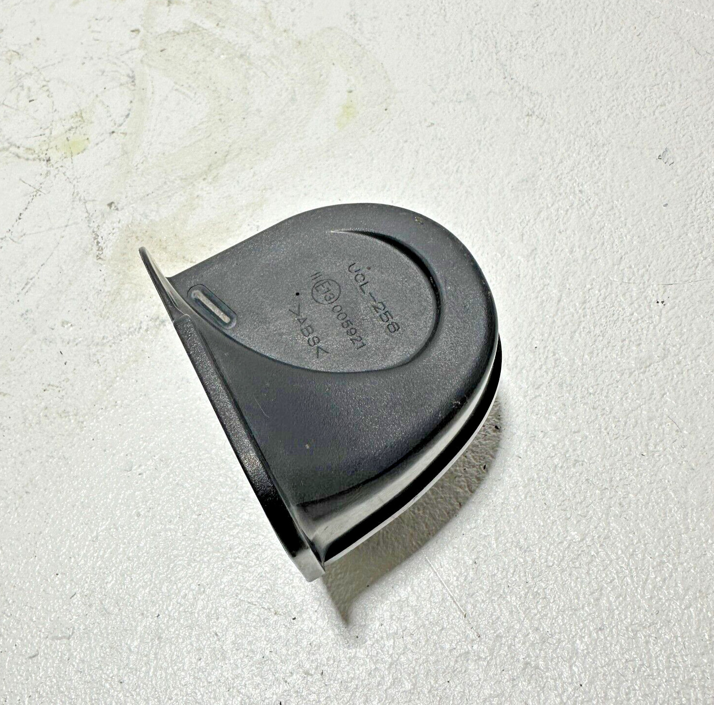 Left Side Low Note Tone Horn Signal Honda Pilot 2016-2022 OEM
