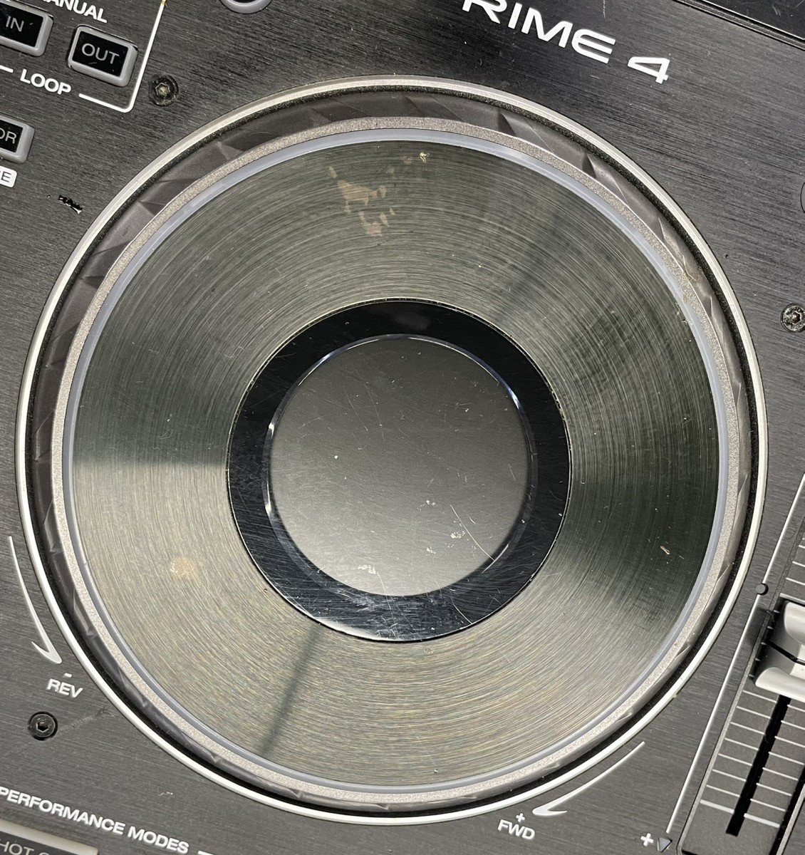 DENON DJ PRIME 4 WITH STANDALONE 4-DECK DJ CONTROLLER - BLACK (PD3047149)
