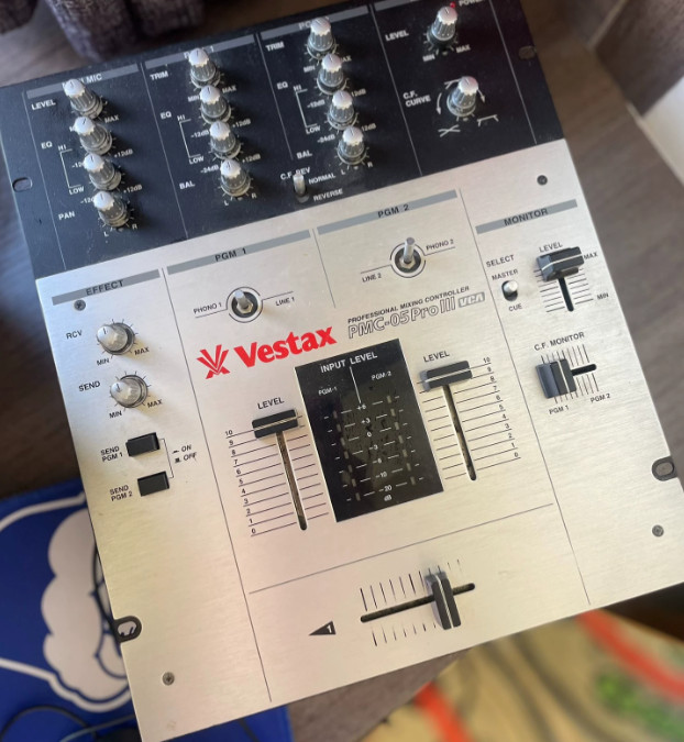1pcs Vestax PMC-05Prolll Mixer