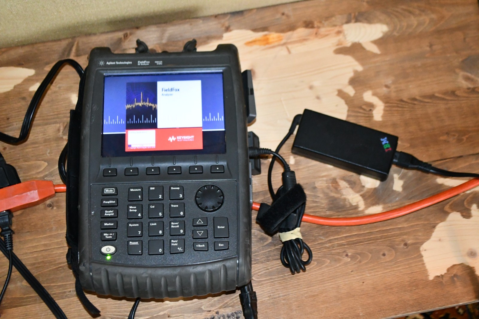 Keysight N9912A FieldFox RF Analyzer 6GHz w/ CPU2 NEEDS CALIBRATION READ W3A4