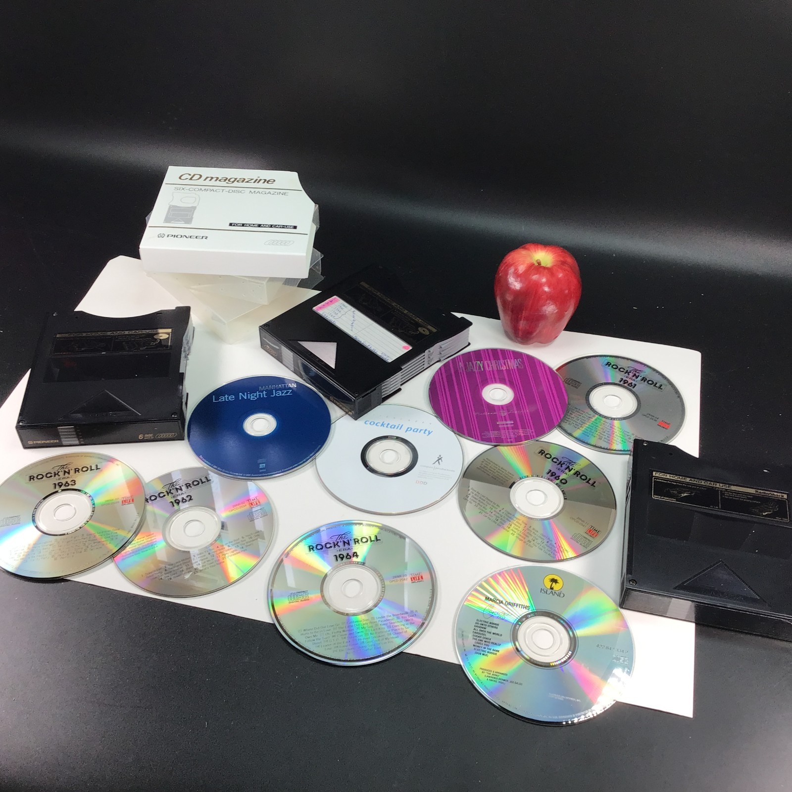 2 Pioneer 6 Disc Multi Play CD Cartridge Magazine PRW1141+1 Radio Shack PRW 1560