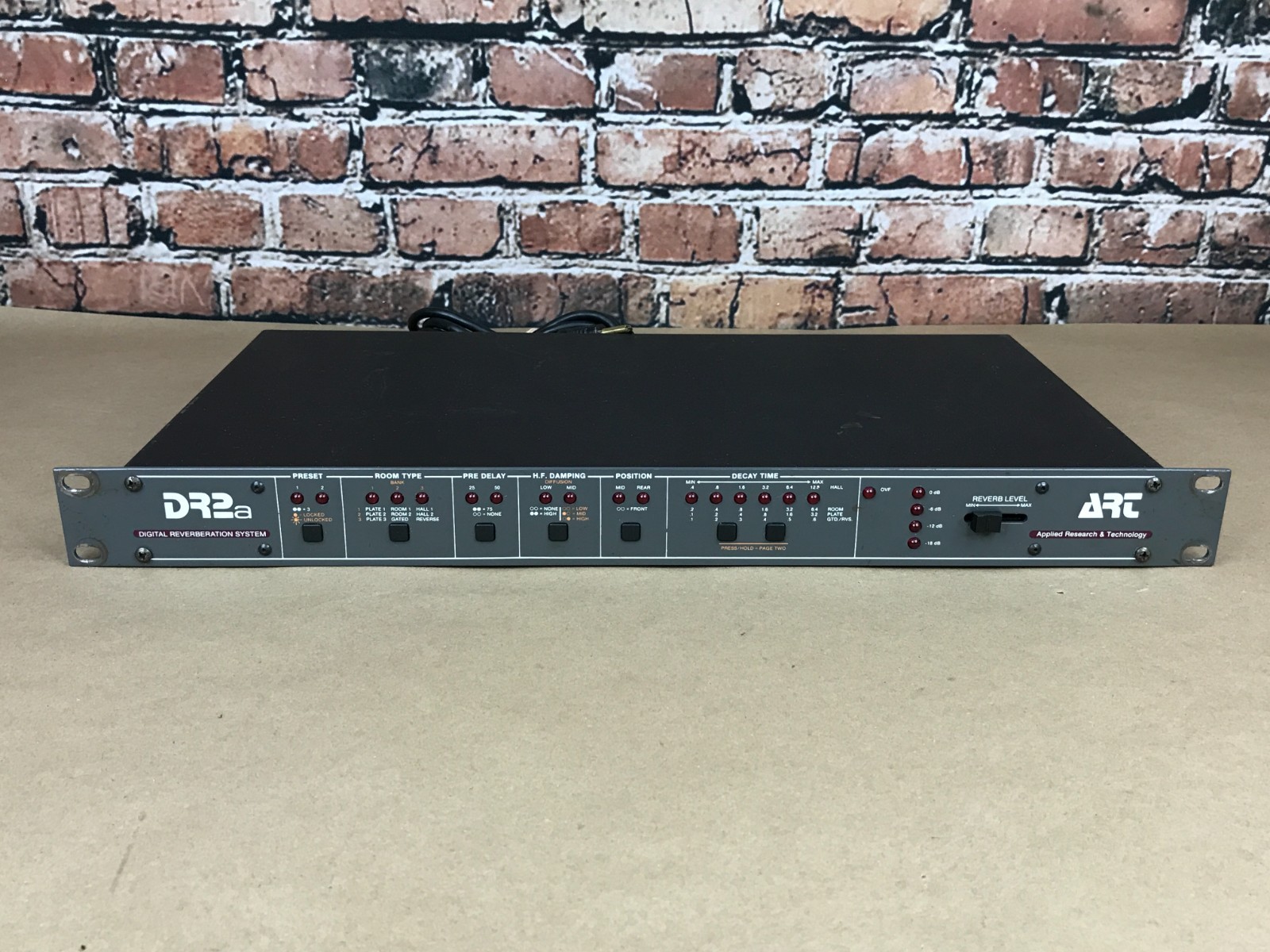 Art Applied Research & Technology Digital Reverb DR2a (READ)