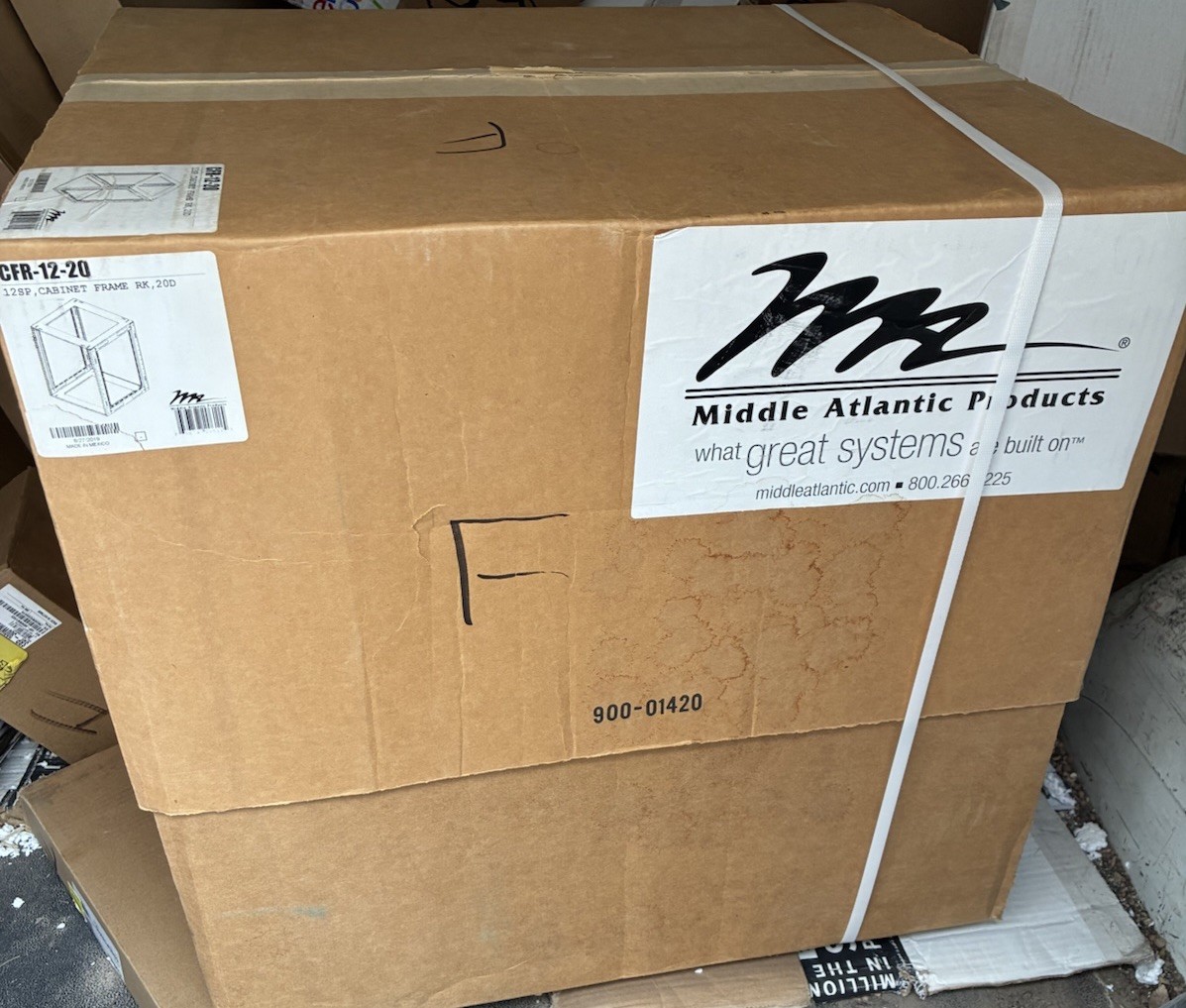 Middle Atlantic CFR-12-20 12SP Cabinet Frame Rack 20D - NEW
