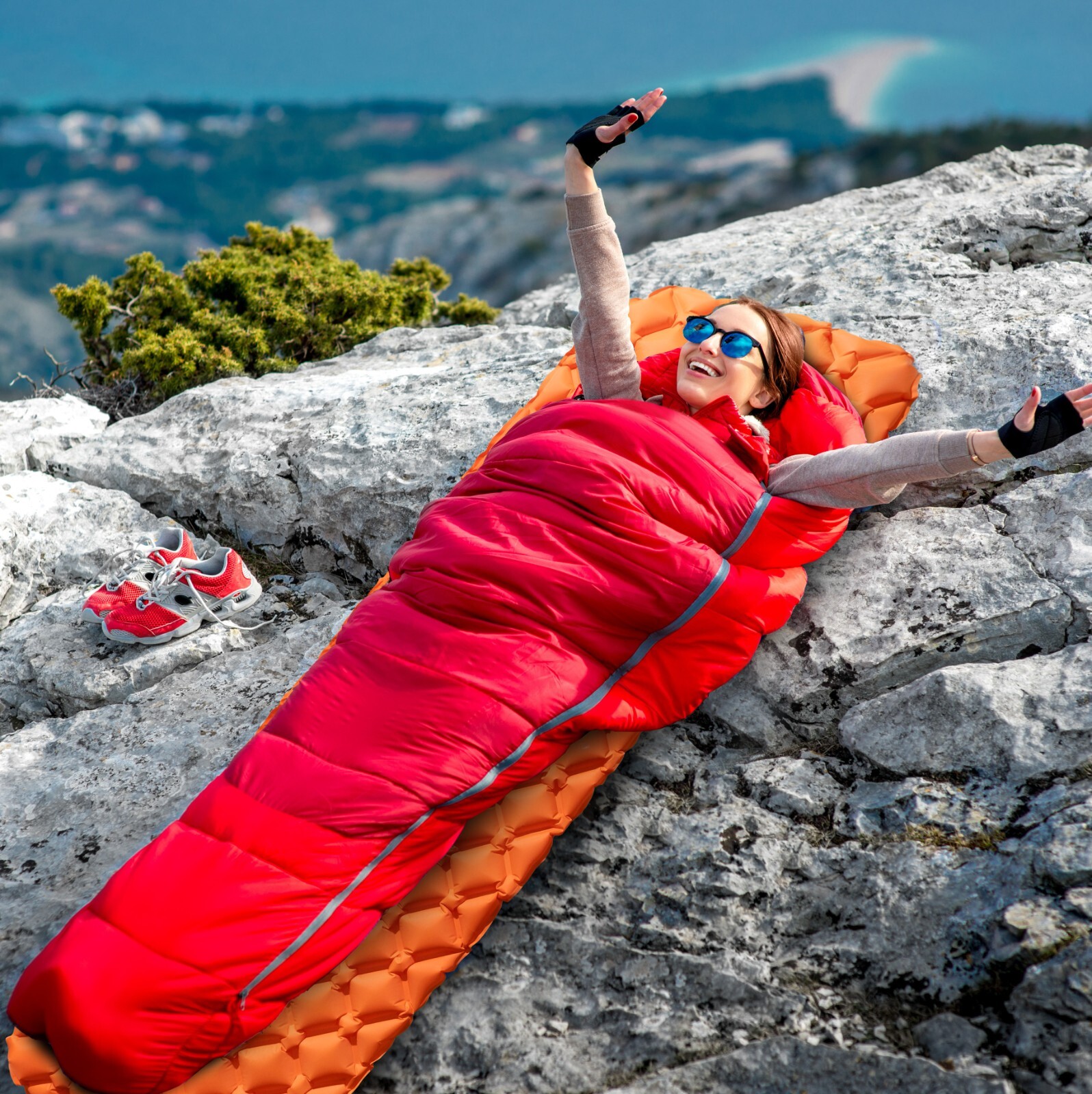 Ultralight Inflatable Camping Sleeping Pad / Mat - Compact Portable Waterproof