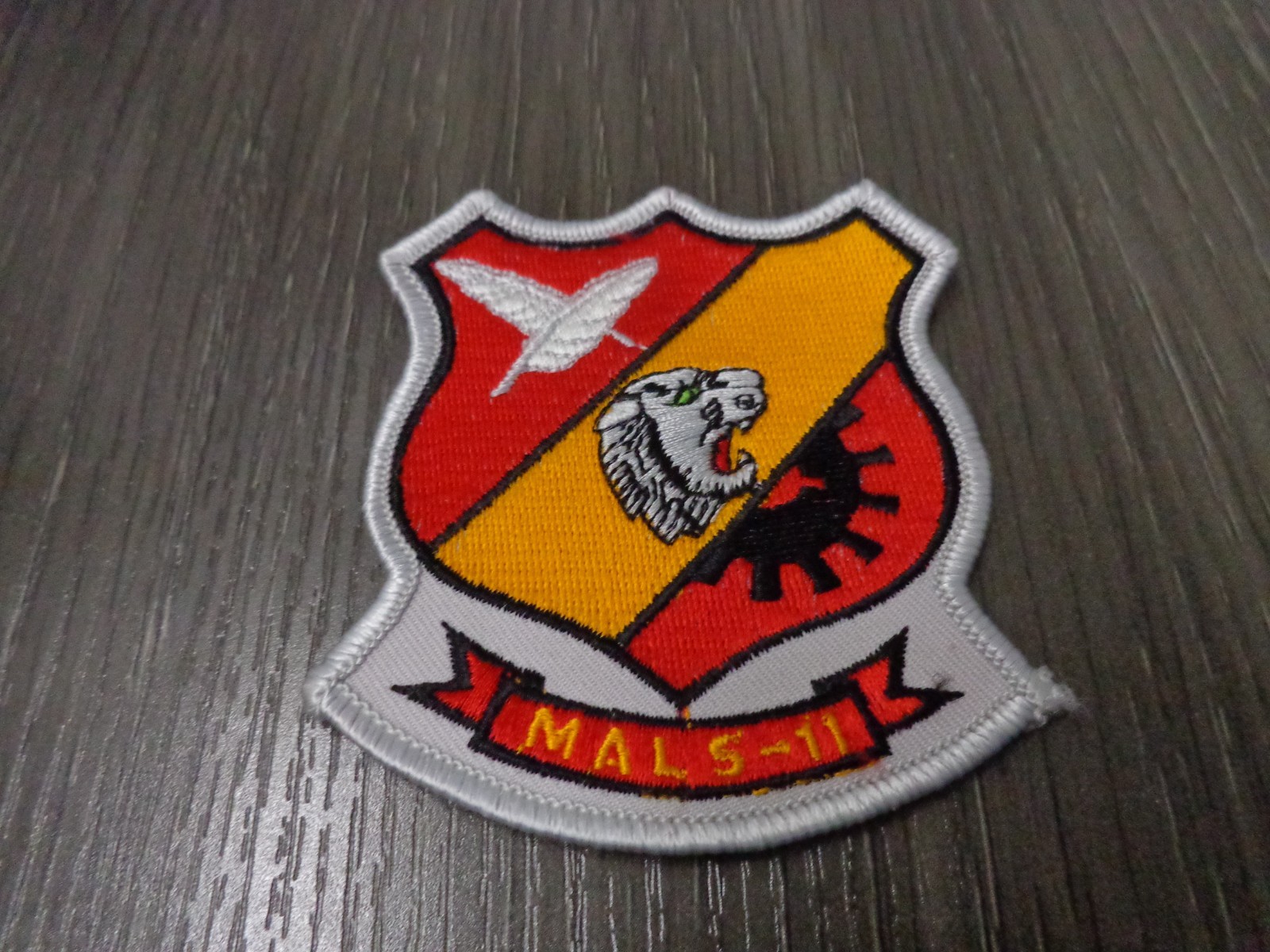 3" MARINE CORPS H&MS-11 SHIELD LOGO AIR WING EMBROIDERED PATCH COLOR NEW