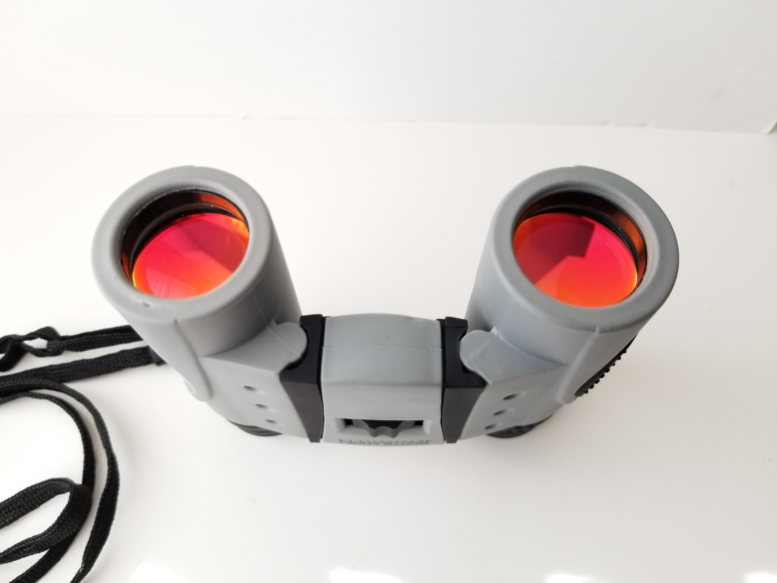 Restoration Hardware 10x25 Binoculars JlU4 waterproof neck strap soft case_Clean