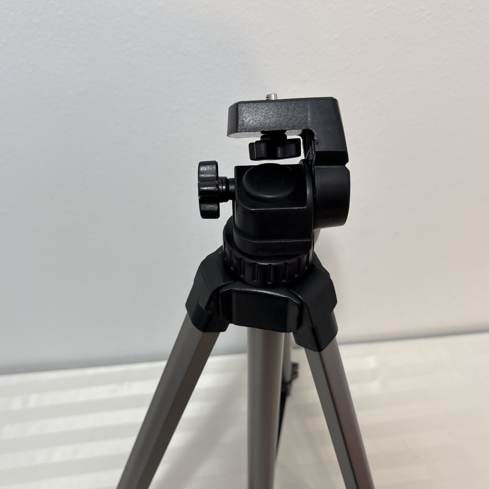 Quantaray Camera Tripod With Tilt Adjustable To 56” Height