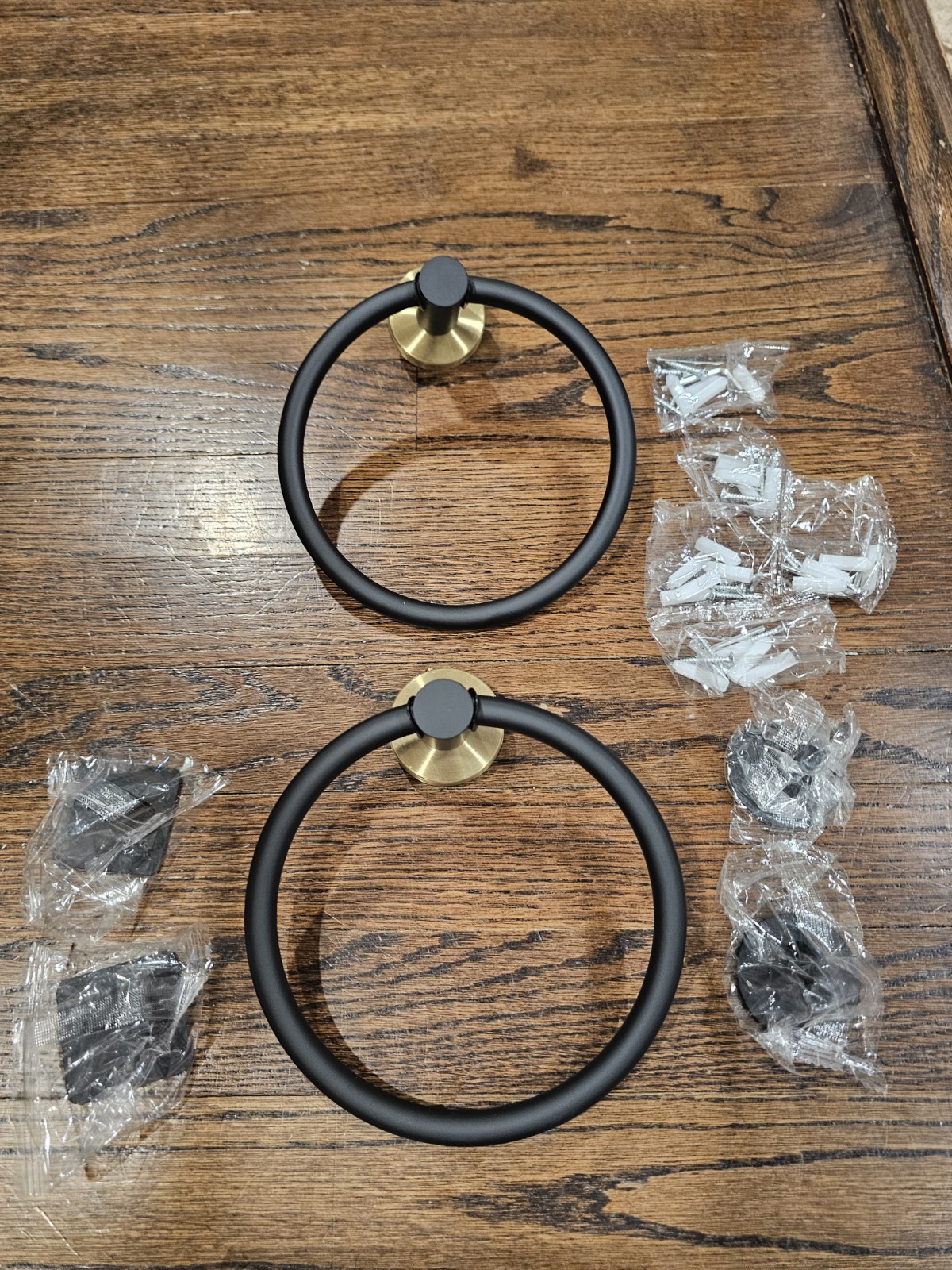 10pc Bathroom Hardware Set - Matte Black And Gold