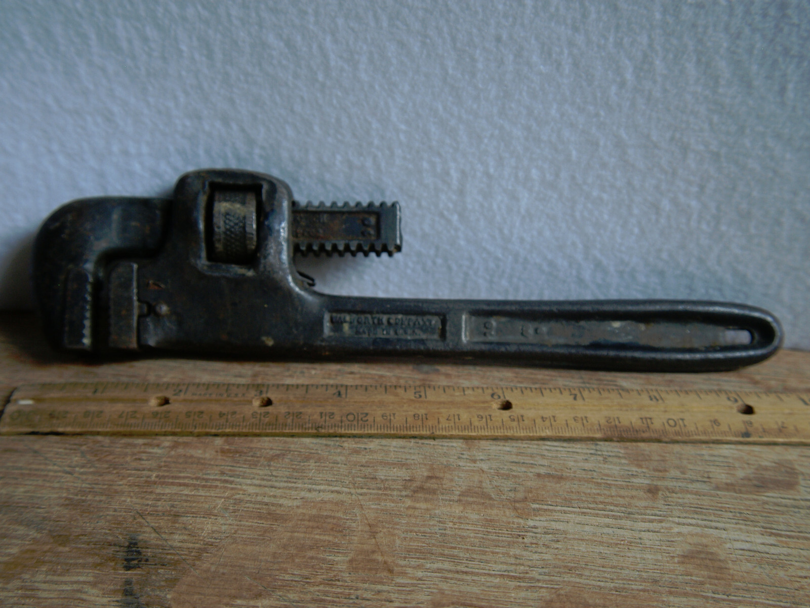 Walworth Company Walco Pipe Wrench 10 Inch Heavy Duty