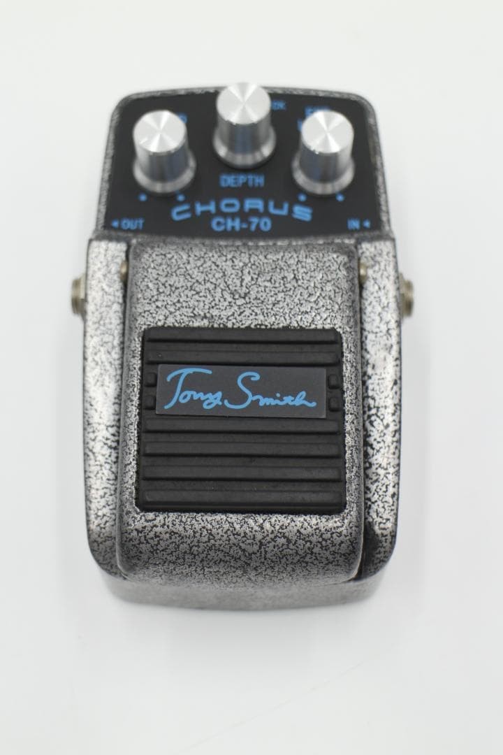 [M-TN 260] Tony Smith CHORUS CH-70