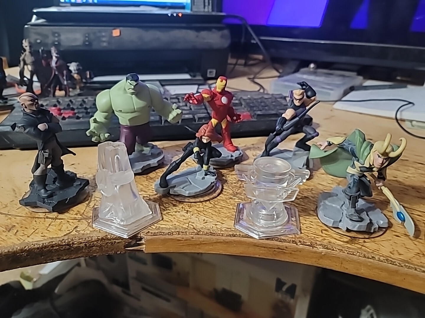 Disney Infinity Lot of 6 Marvel Figures 2 Crystals Avengers Guardians