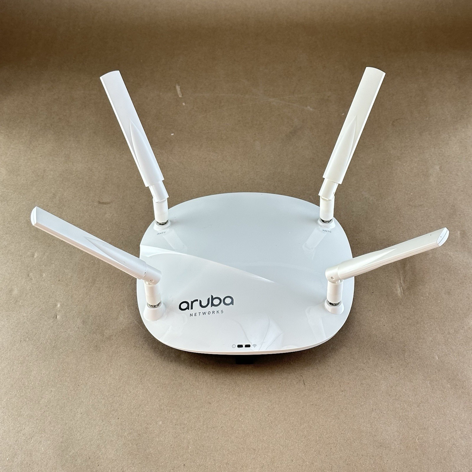 Lot of 10 Aruba AP-324 802.11ac Wave 2 Dual-Radio Wi-Fi Access Points w/ Antenna