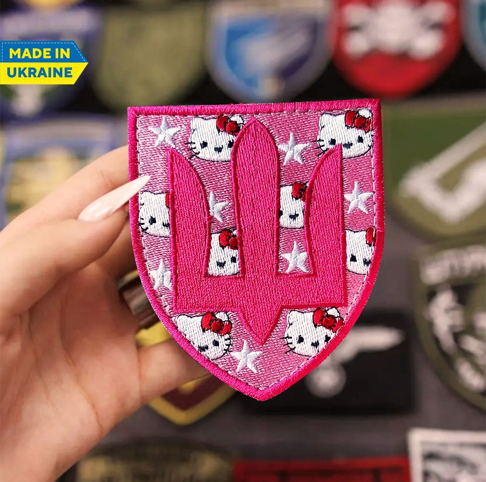 Ukrainian embroidered military WOMEN'S PATCH TRIDENT Tactical Badge