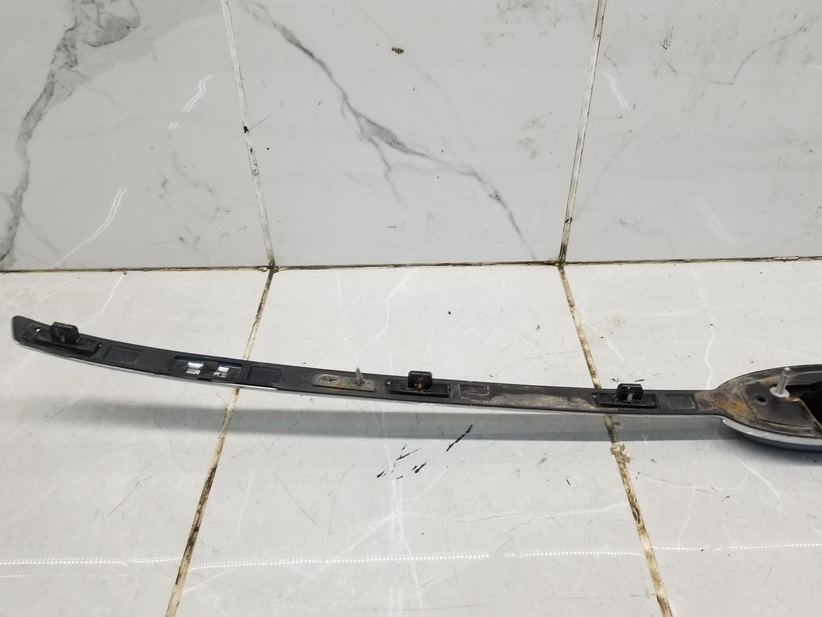 2015 FORD TAURUS CHROME FINISH PANEL W/ CAMERA #007574