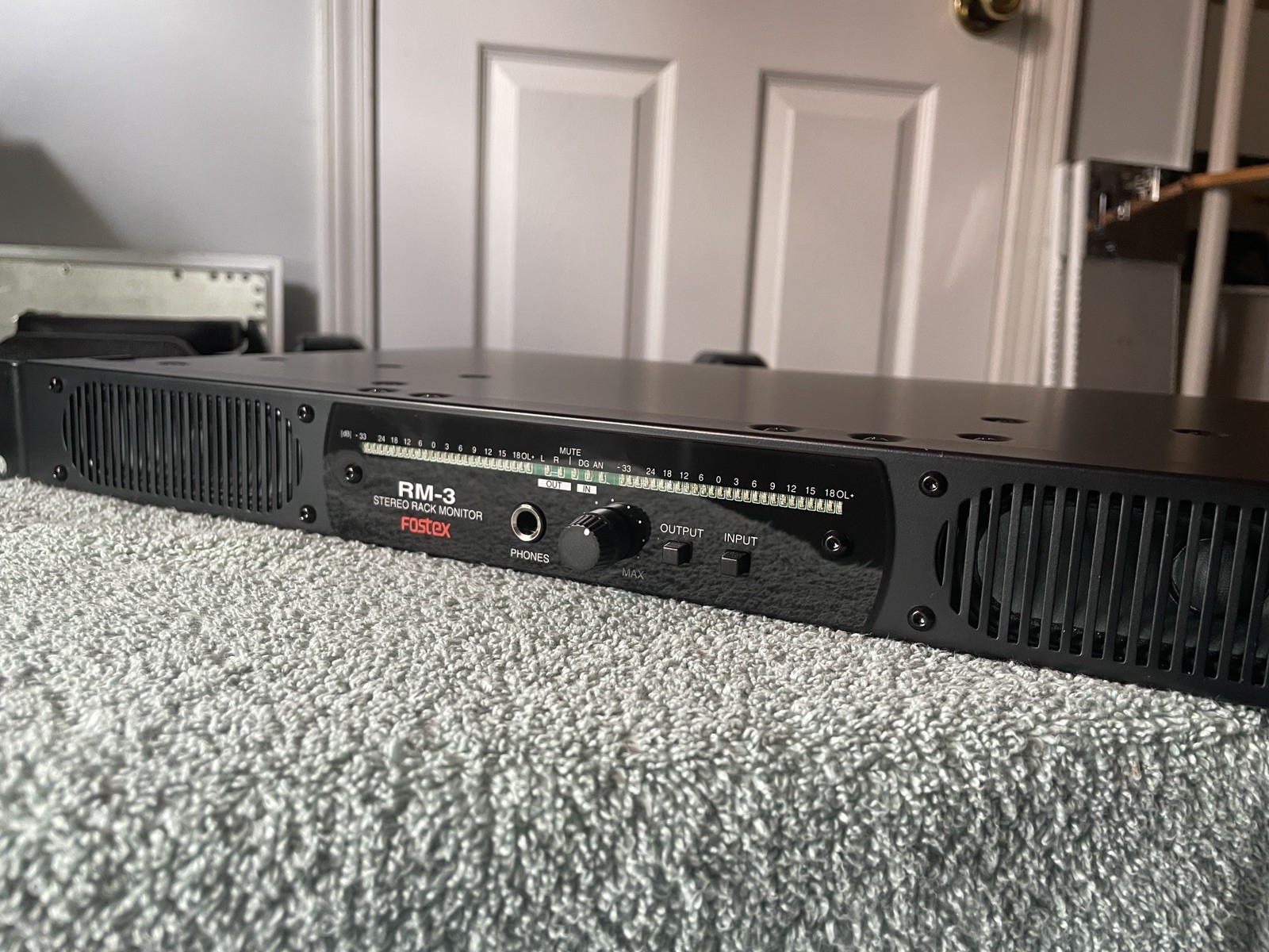 Fostex RM-3 1U Active Stereo Rack Monitor - XLR + AES/EBU - Tested