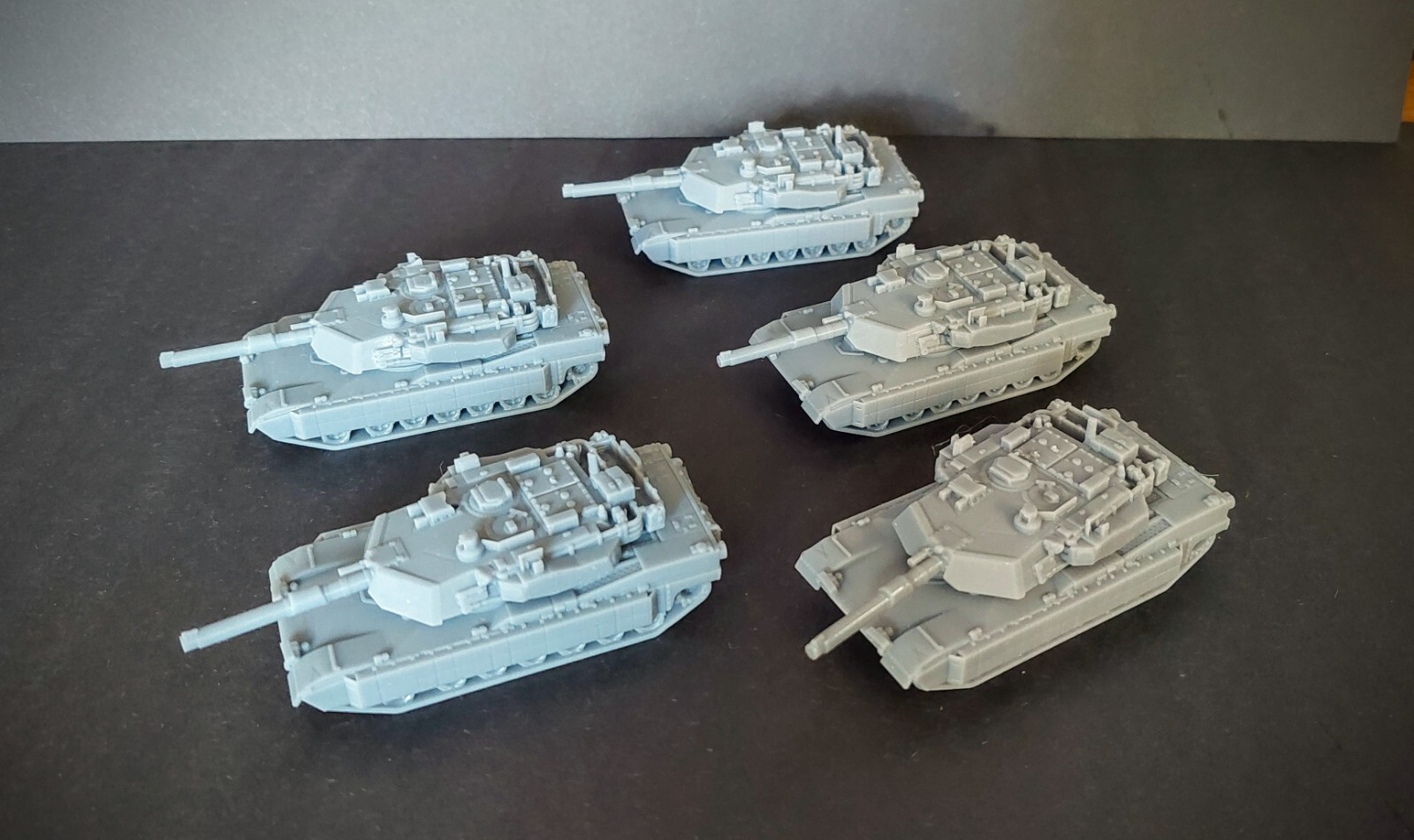 N Scale U.S. M1A2 Abrams Tanks 1/160th scale miniatures