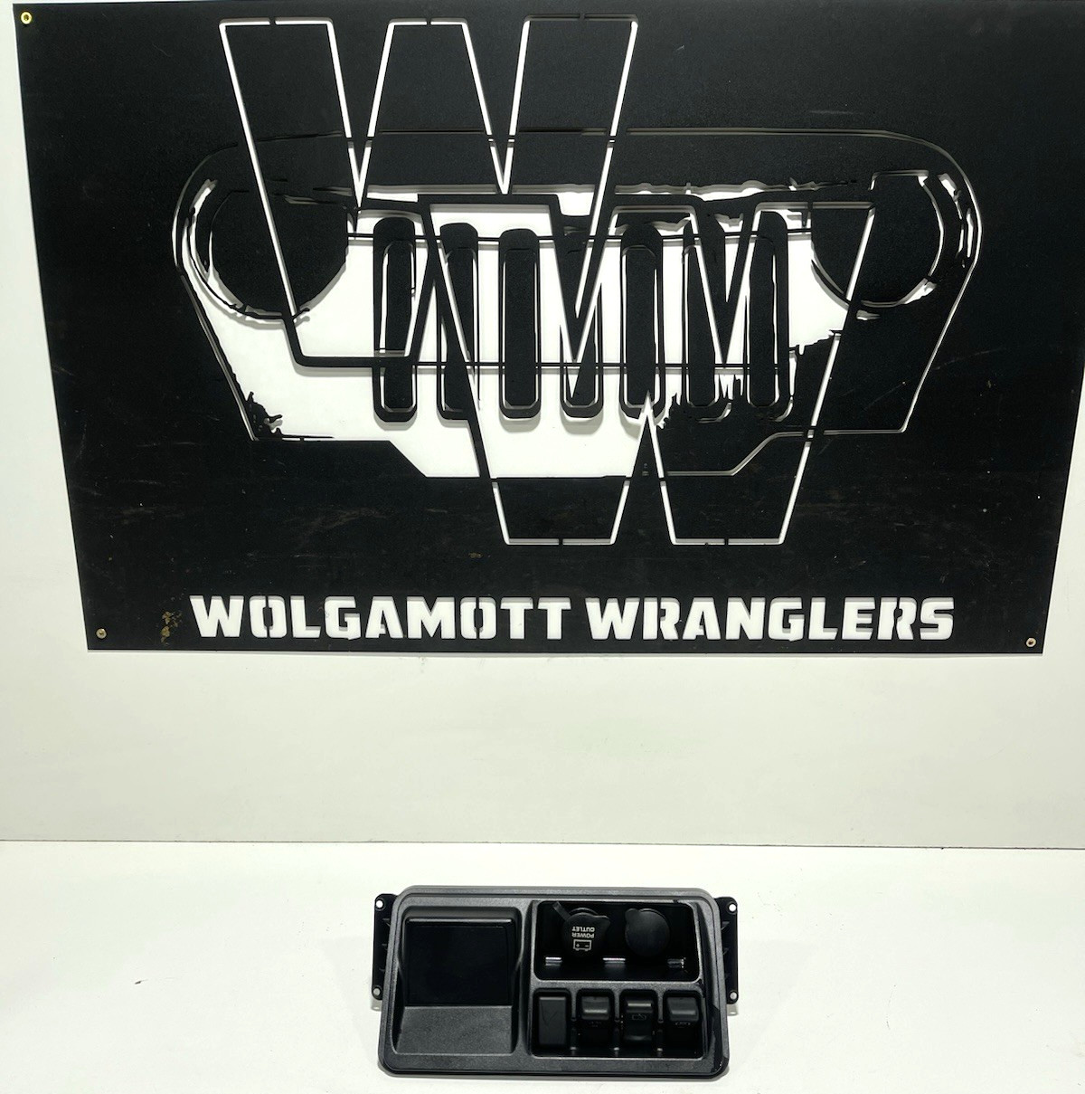 03-06 Jeep TJ Wrangler Center Dash Switch Plug Bezel O/D & Rear Defrost + Wiper