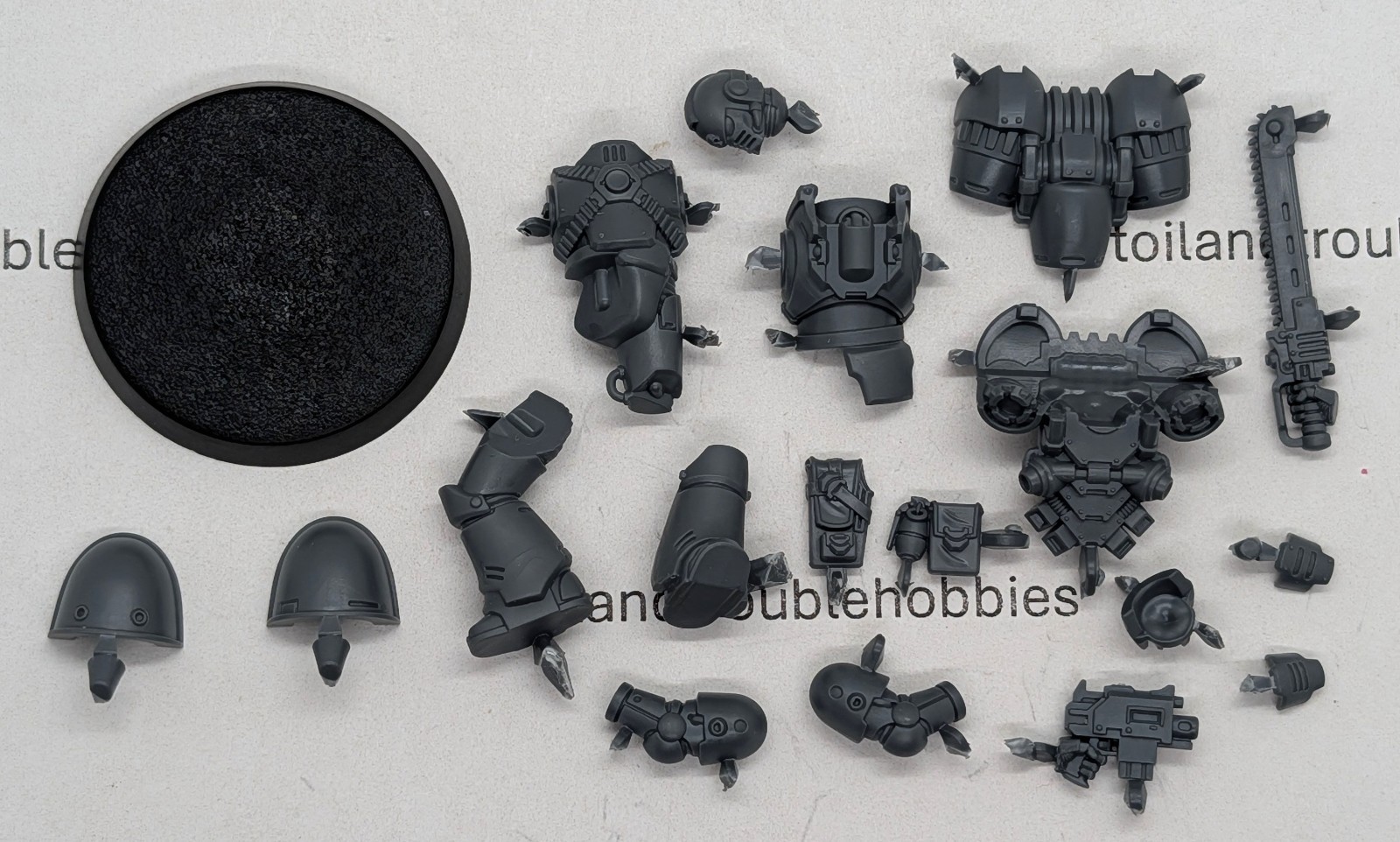 Horus Heresy Warhammer 40k Mk IV Assault Marine with Chainsword single figure