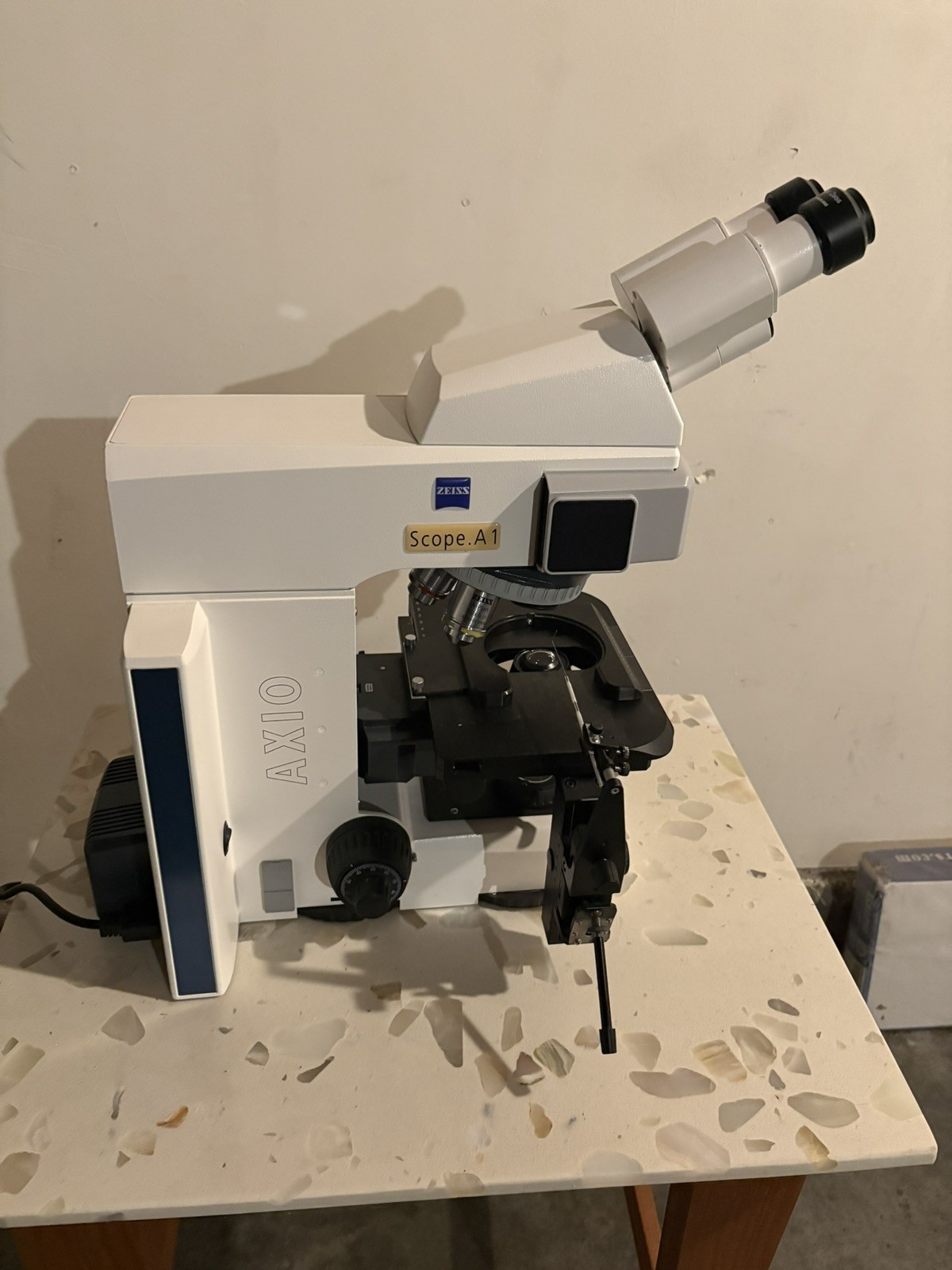 Zeiss AX10 Inverted Microscope - For Parts, includes 2 A-Plan objectives