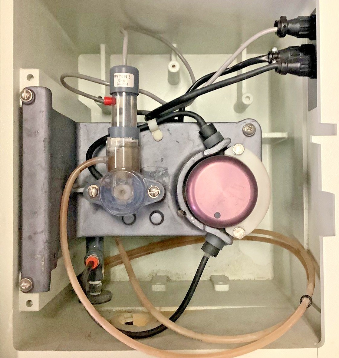 Siemens / Wallace & Tiernan Micro 2000 Analyzer