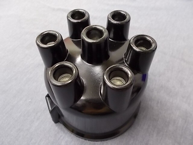 Ford Essex V6 Distributor Cap FoMoCo - points type