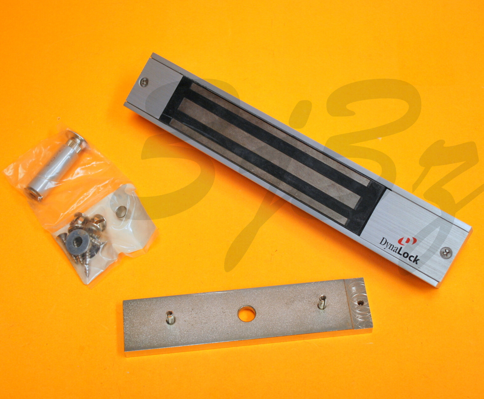 DynaLock 2511-US28 Magnetic Lock for Single Outswing Door, Satin Aluminum
