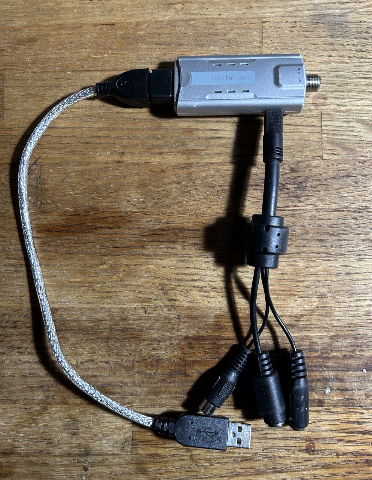 Elgato EyeTV Hybrid TV Tuner + USB & AV Cables - Works Great
