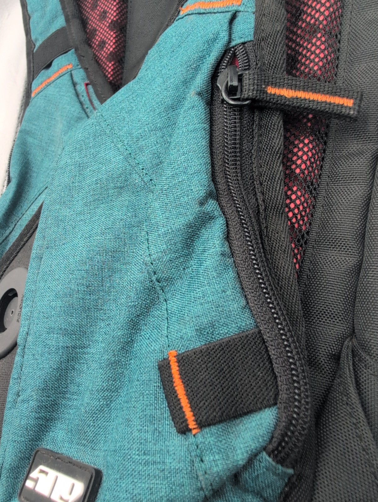 509 Melee Backpack Turquoise 10L Trail Pack Hydration Compatible,