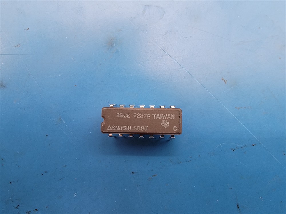 New (4pcs) SNJ54LS08J TEXAS INSTRUMENTS IC Logic